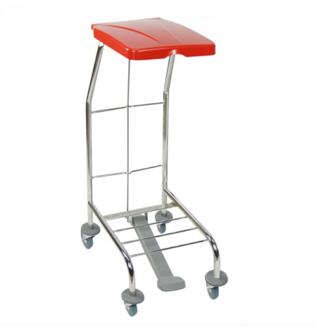 Wózek z pokrywą otwierany pedałem